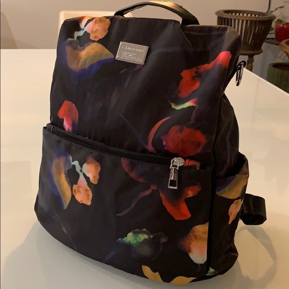 Floral backpack - Picture 1 of 9